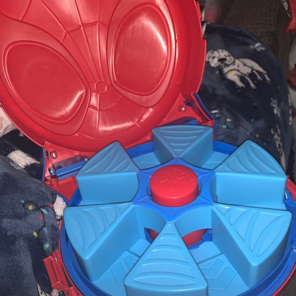 Spiderman Red and Black Toy Organizer - Picture 5 of 7